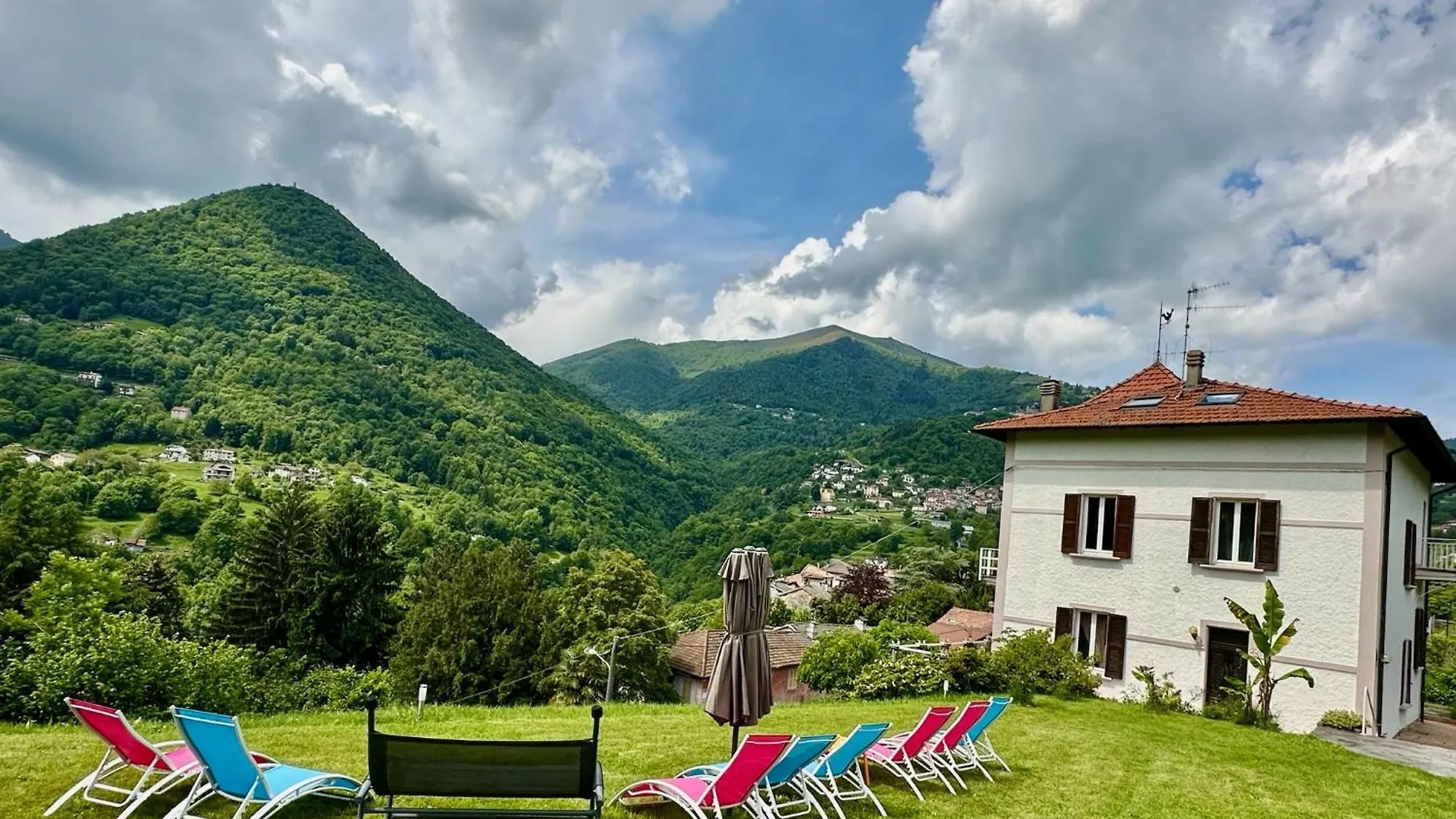 Villa Oleandra With Garden&Swimming Pool Dizzasco 0*,  إيطاليا